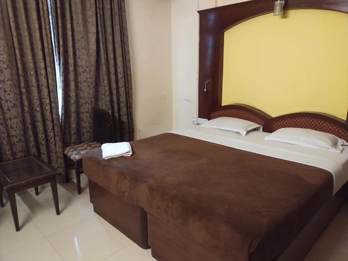 Mandara Comforts Hotel Bangalore Exterior foto